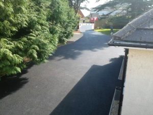 Chilcompton Tarmac Driveway with Gravel Parking Spaces